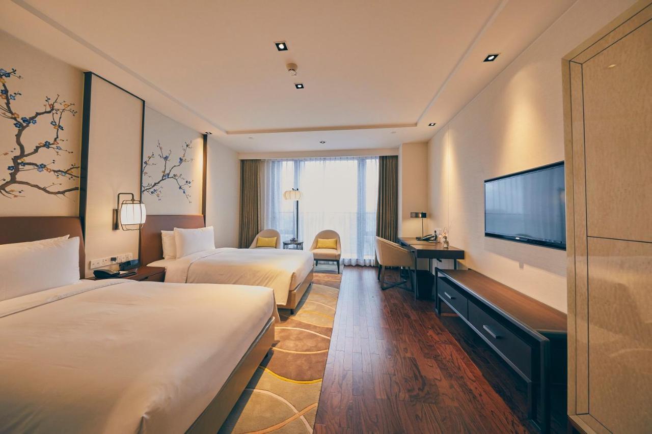Lujiazui Supreme Tower Hotel